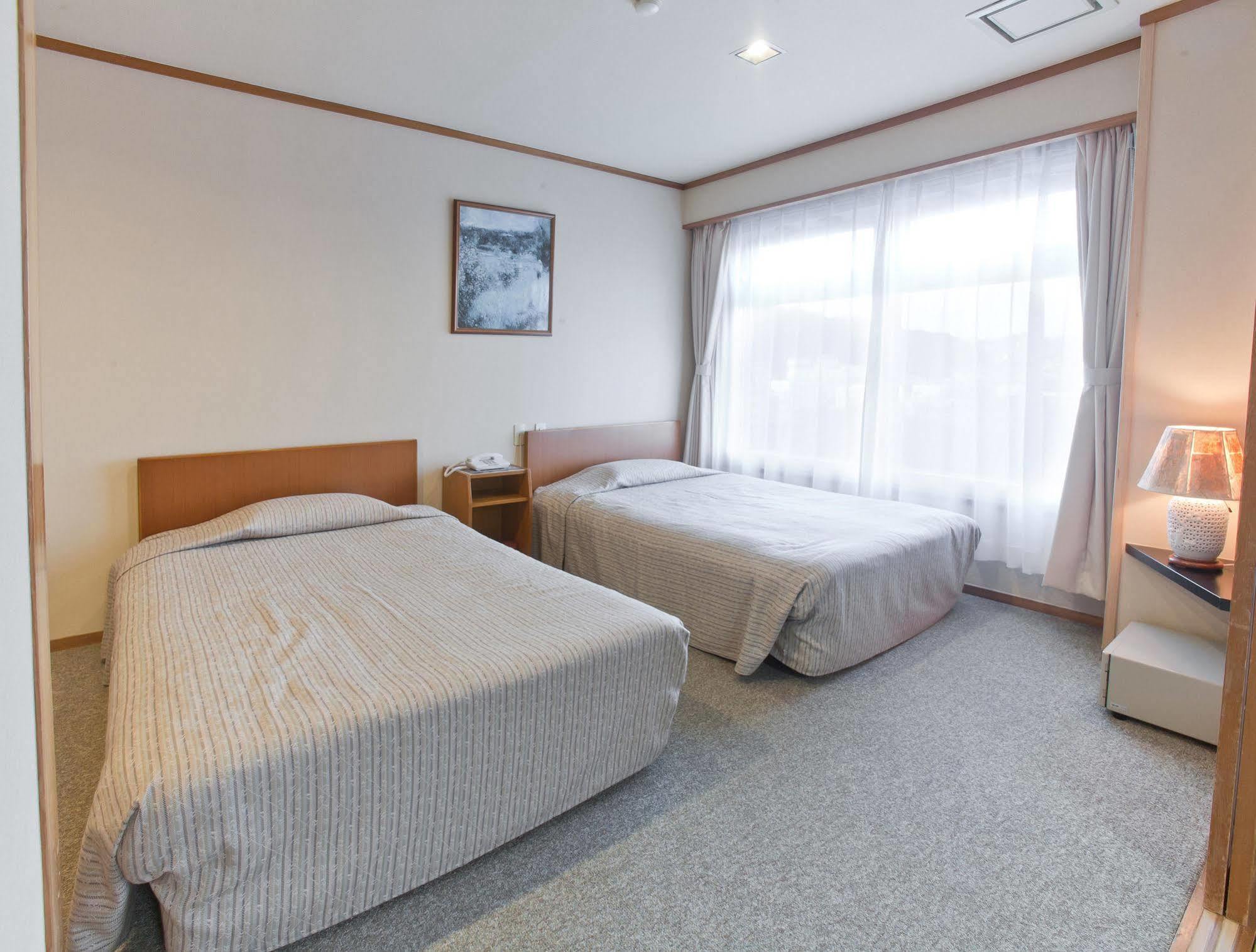 Onsen Hotel Nakahara Bessou Nonsmoking, Earthquake Retrofit Кагошима Екстериор снимка