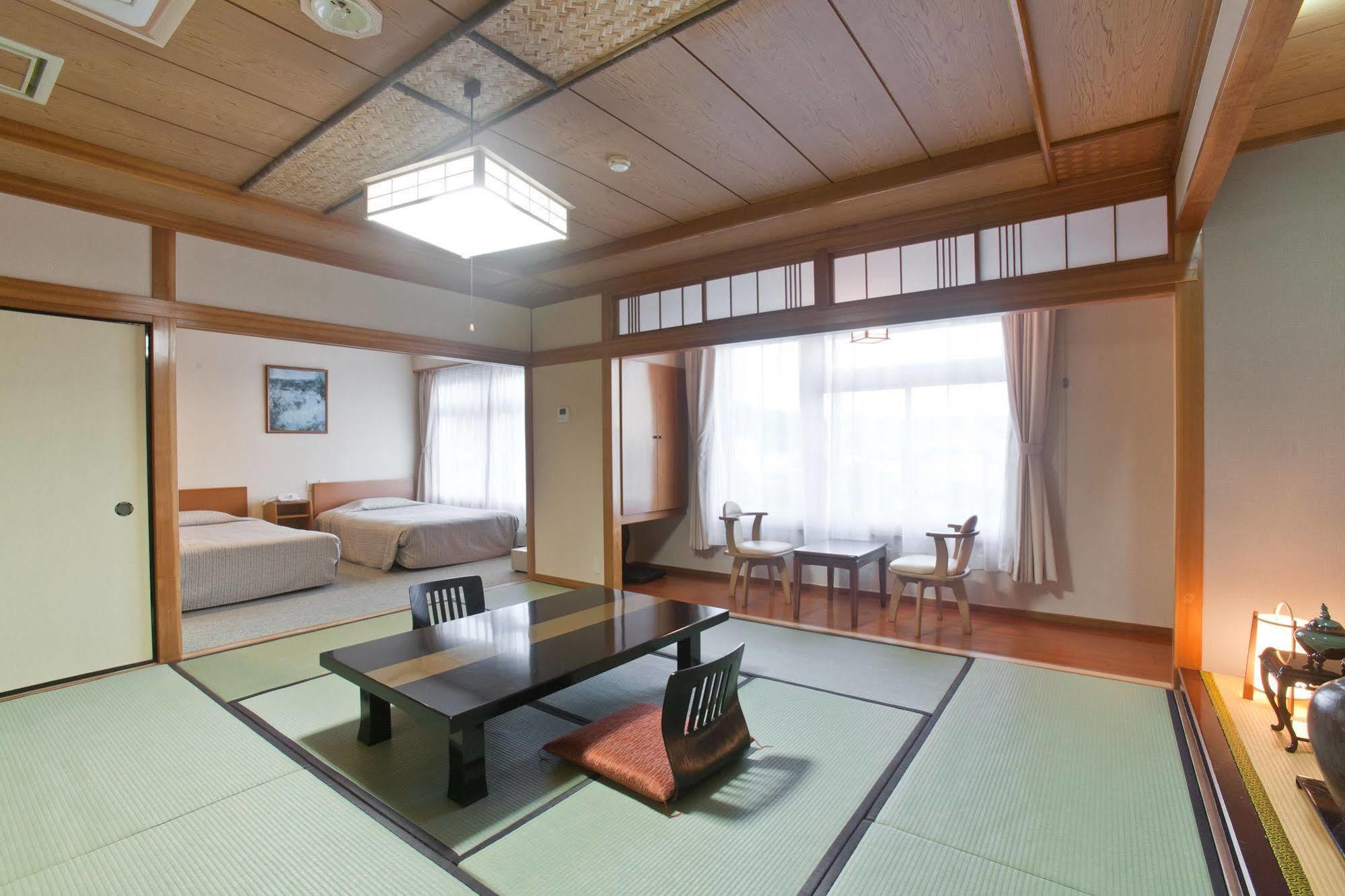 Onsen Hotel Nakahara Bessou Nonsmoking, Earthquake Retrofit Кагошима Екстериор снимка